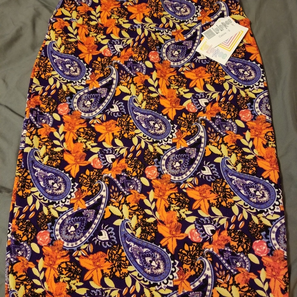 Lularoe Cassie skirt